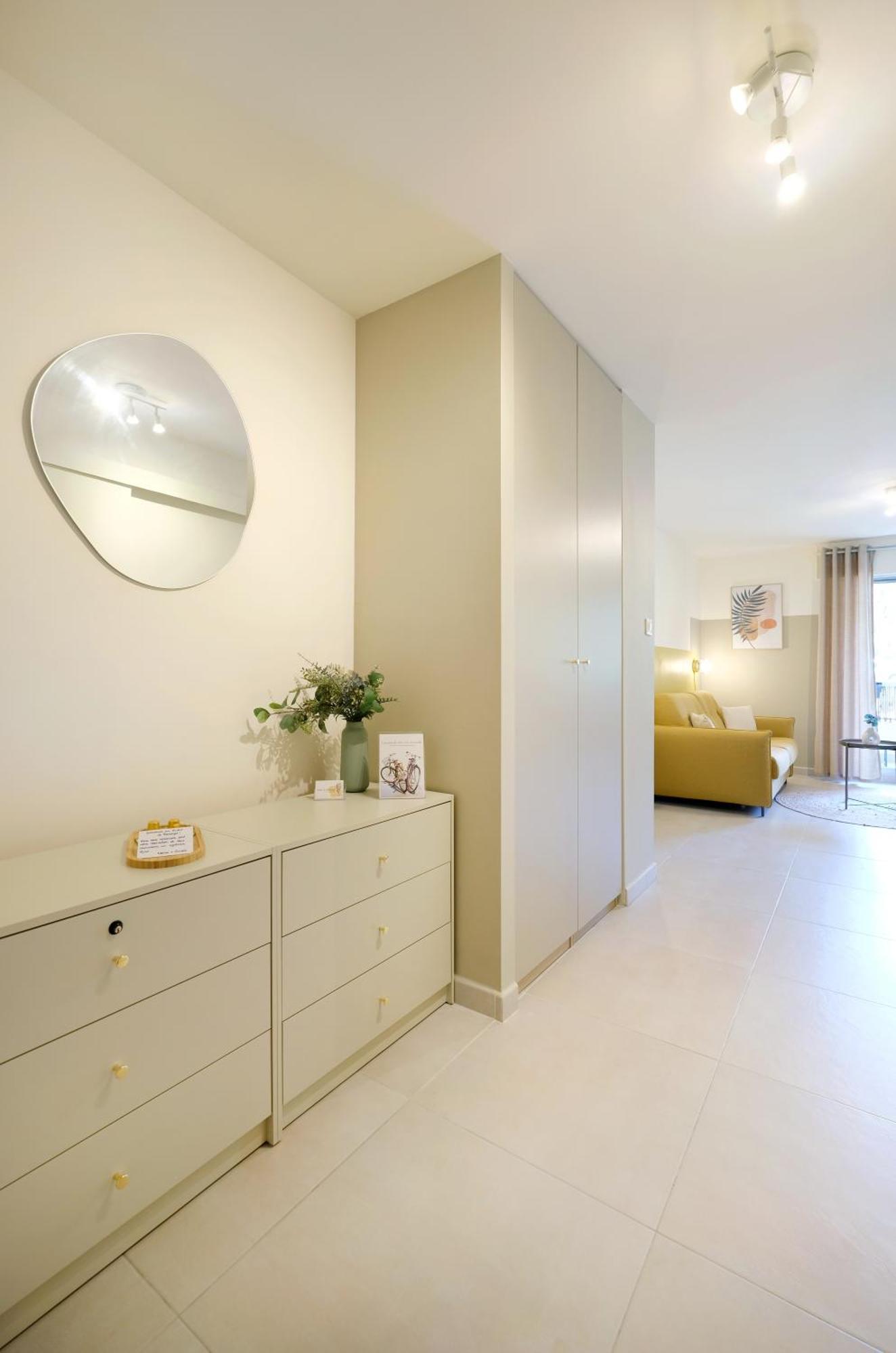Studio Renove, 5Mn Plage, Terrasse, Clim, Velos Сен-Мандріє-сюр-Мер Екстер'єр фото